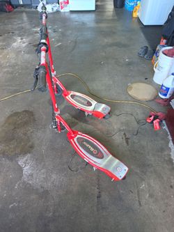 Two Razor 175 scooters new batterys!!!