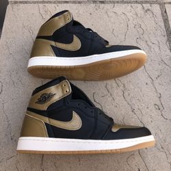 New Nike Air Jordan 1 Retro High OG Black Gold Men’s 9.5