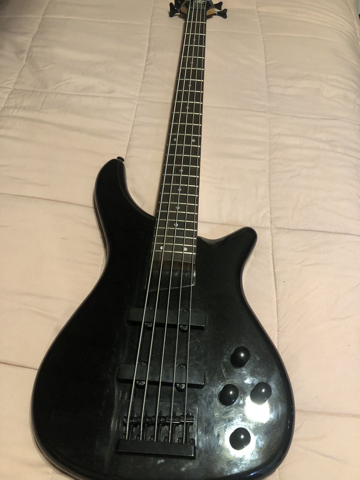 Rogue LX205B 5 String Series III Electric Bass Guitar Pearl Black for Sale in Hemet, CA OfferUp