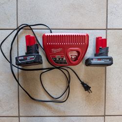 Milwaukee M12 Charger with XC5.0 and XC4.0 Batteries