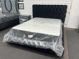 Tufted Platform Queen Bedframe With Mattress Was $999 Now Only $575