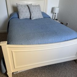Bedroom Set 