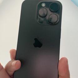 iPhone 16 Pro 
