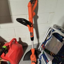 Black and Decker Weed Wacker 