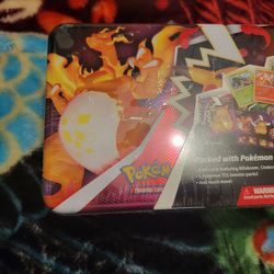 Pokemon 2020 Collectors Chest 