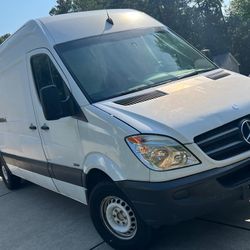 2011 Mercedes-Benz Sprinter