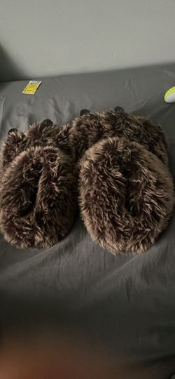 Brown Fuzzy Animal Paw Slippers
