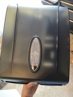 New Georgia Pacific Paper Towel Dispenser