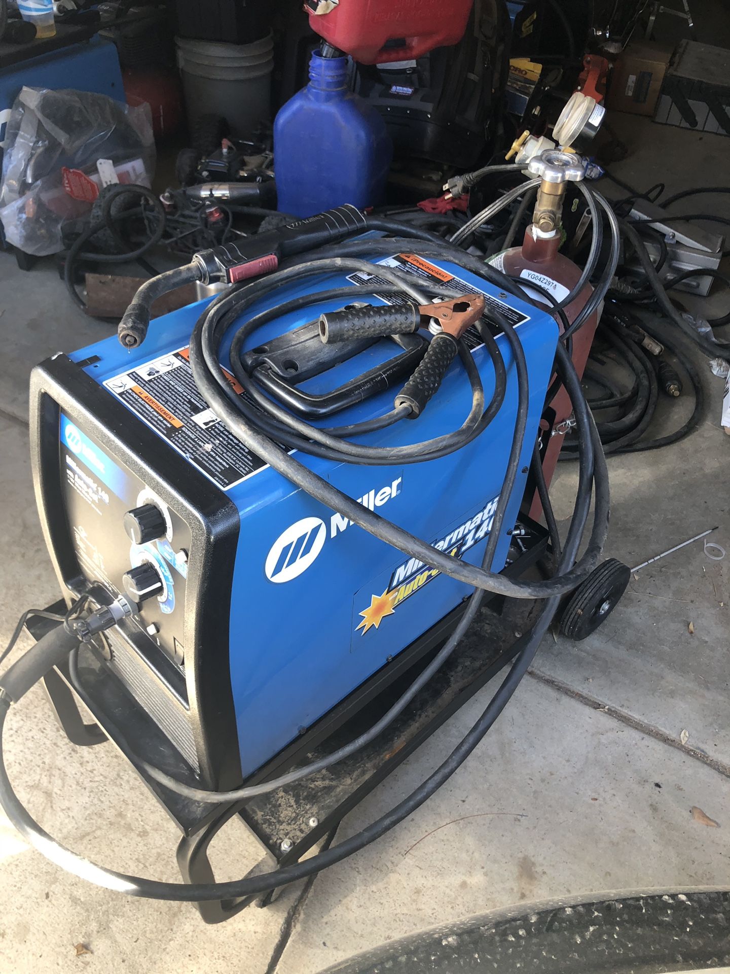 Miller Millermatic 140 autoset mig welder 120v Spool gun added for Sale