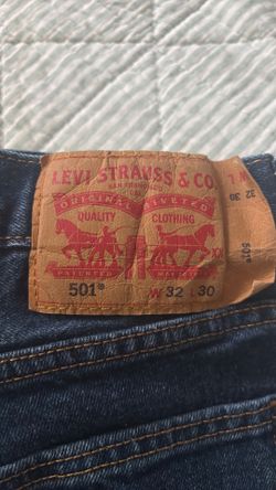 Men Levi w32 L 30