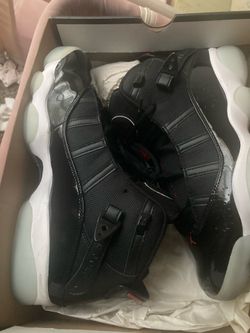 Black gym red 6 rings 2022 size 12