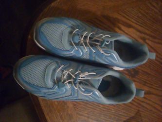 Avis shoes