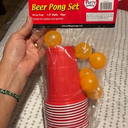 New Beer Pong Set 