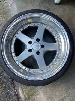 18” Alloy wheels