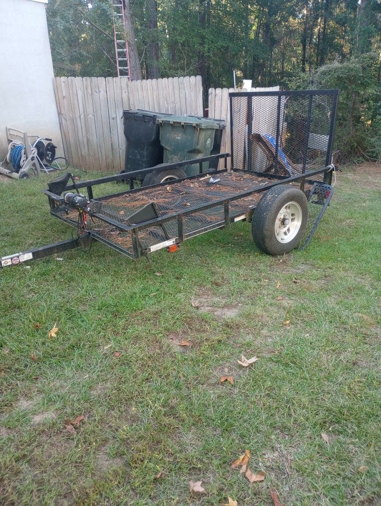 Oversized Rims ,Winch, 5x8 Trailer, $1200