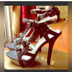 🔥🔥NIB $169 Bebe Strappy Platform Heels - 8.5