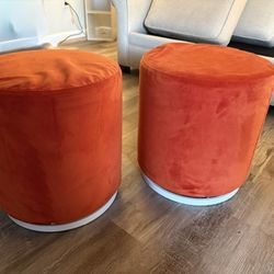 Marche Swivel Ottoman