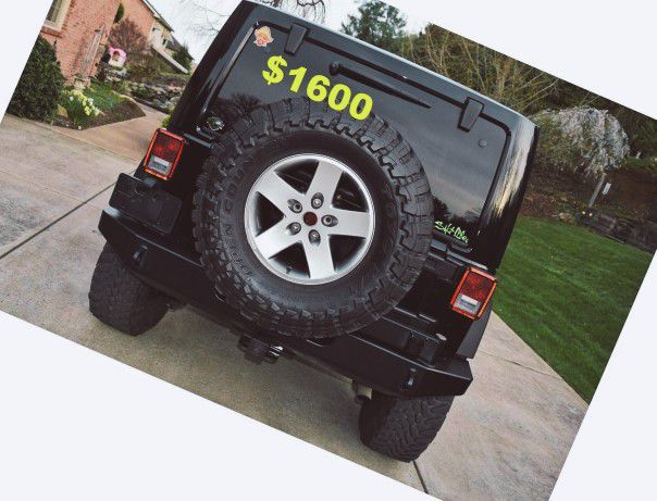 

🏅SELLING 2 ᴏ 1 ᴏ Jeep WrangIer🏅