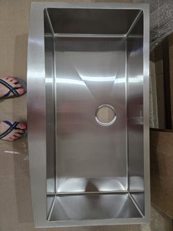 36" Stainless Steel Apron Front Kitchen Sink With Accessories