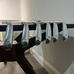 Callaway Elyte X 6-P, A MINT condition Golf Clubs