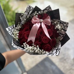 Ramo Buchon / Flowers / Roses / Valentines 