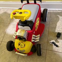 Mickey Mouse #28 battery ride on with NEW battery and GOOD charger
