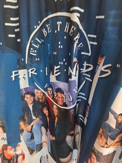 Friends t-shirt size 2X