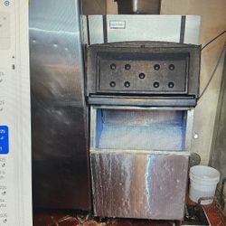 Commercial Ice Machine