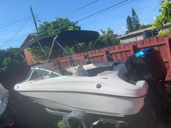 Boat Tahoe outboard 115 mercury 2003 120 psi