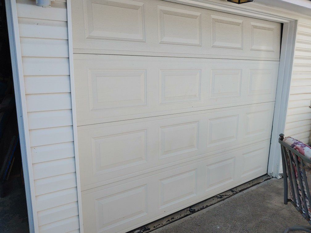 9'×7' Garage Door