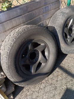 Toyota truck wheels with tires