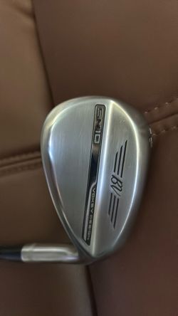 Tittleist SM10 wedge 56 -10s