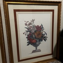 Floral In Vase I . Not Sure Of The Size Pretty Big