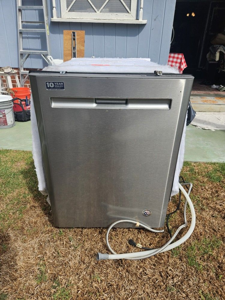 Maytag Dishwasher 100% Working And Clean OBO