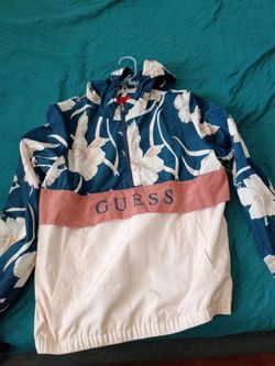 Guess s woman's jacket