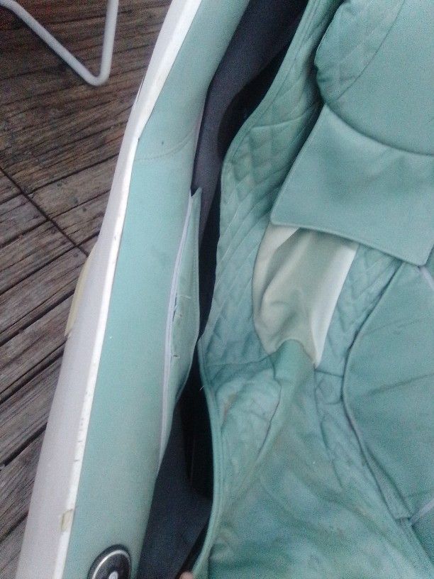 Costway Full Body Zero Gravity Massage Chair