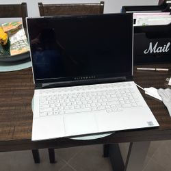 ALIENWARE M17 FOR SALE 