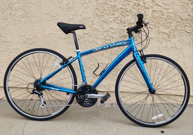 Diamondback Hybrid Road Bike - Great Condition - Ready To Ride