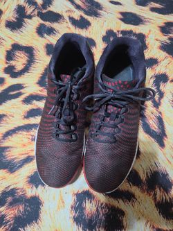 Jordan B. Fly Basketball Sneakers Size 13