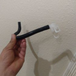 Pipe From A 2012 Passat Fuel Tank 2.5 5 Cl.