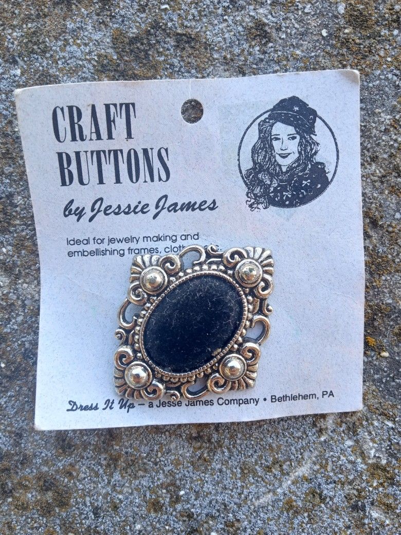 Craft Buttons By Jessie James