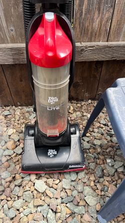 Dirt devil vacuum