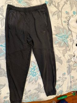 GYMSHARK FADED CHARCOAL SWEATS SIZE XL