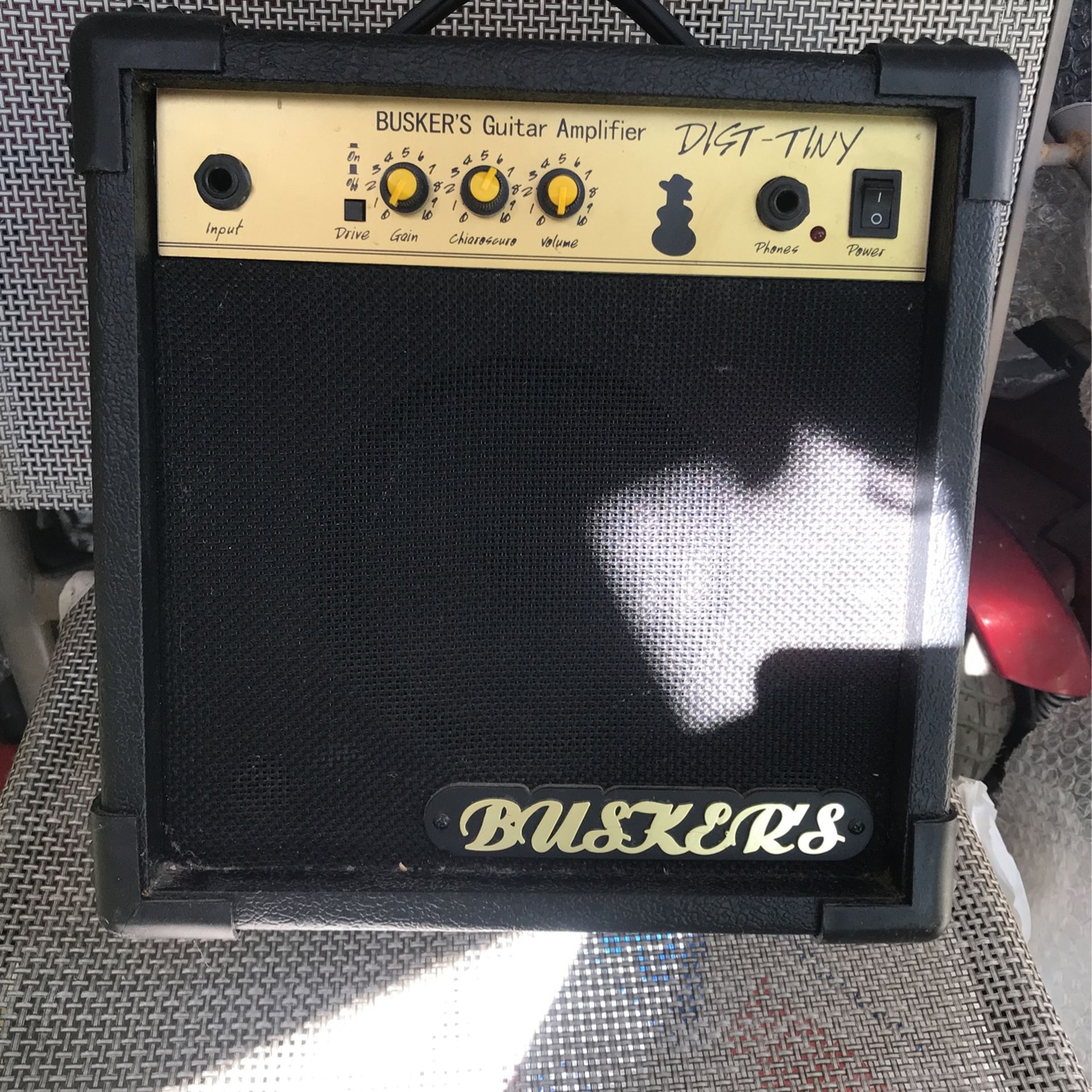 Buskers Guitar Amplifier