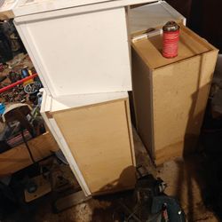 Kitchen cabinets