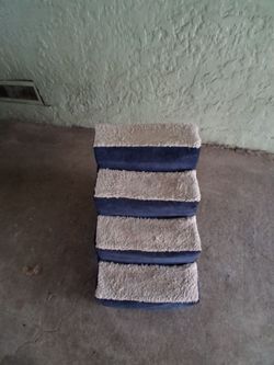 Doggie stairs