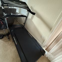 Treadmill 