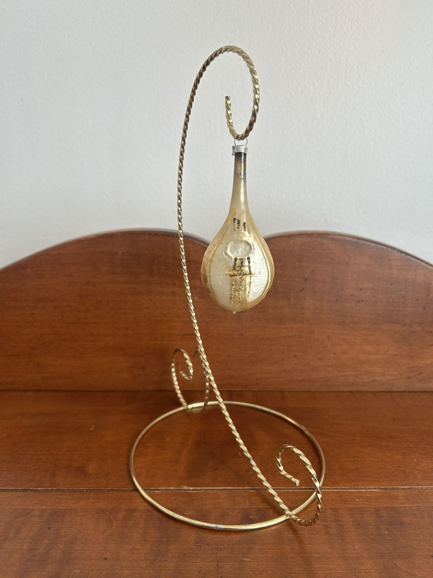 Vintage Musical Instrument Mandolin Ornament 4” x 1.75” 