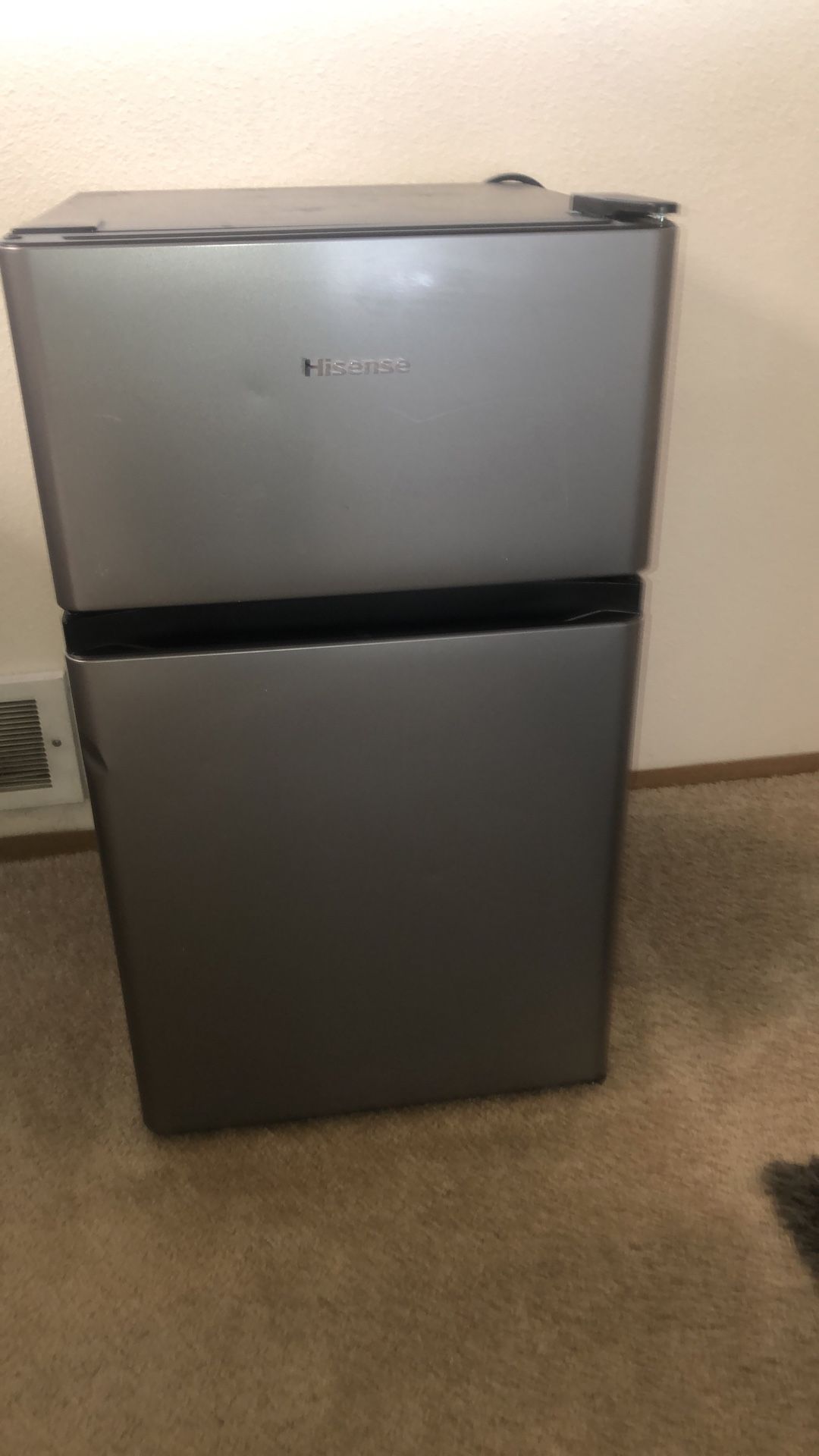 Hisense College size refrigerator