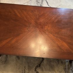 Dana walters coffee table in good condition normal wear and tear(cash & pick up only) L52" x  W30" 